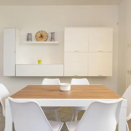 I Quadri By Interhome Apartment Casale Marittimo